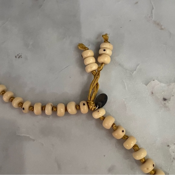 22 inch Pendant with gold fringe tassel.* like new* - Picture 6 of 8